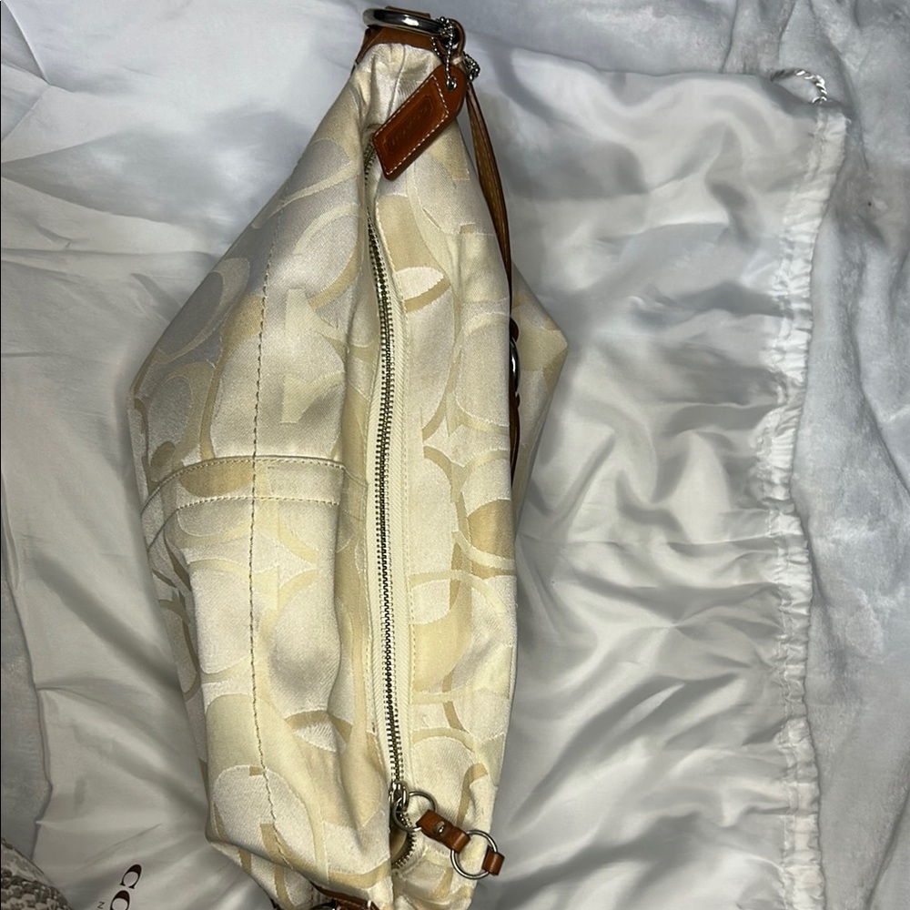 Coach Cream and Tan Shoulder Bag with Leather Accents - Picture 6 of 11
